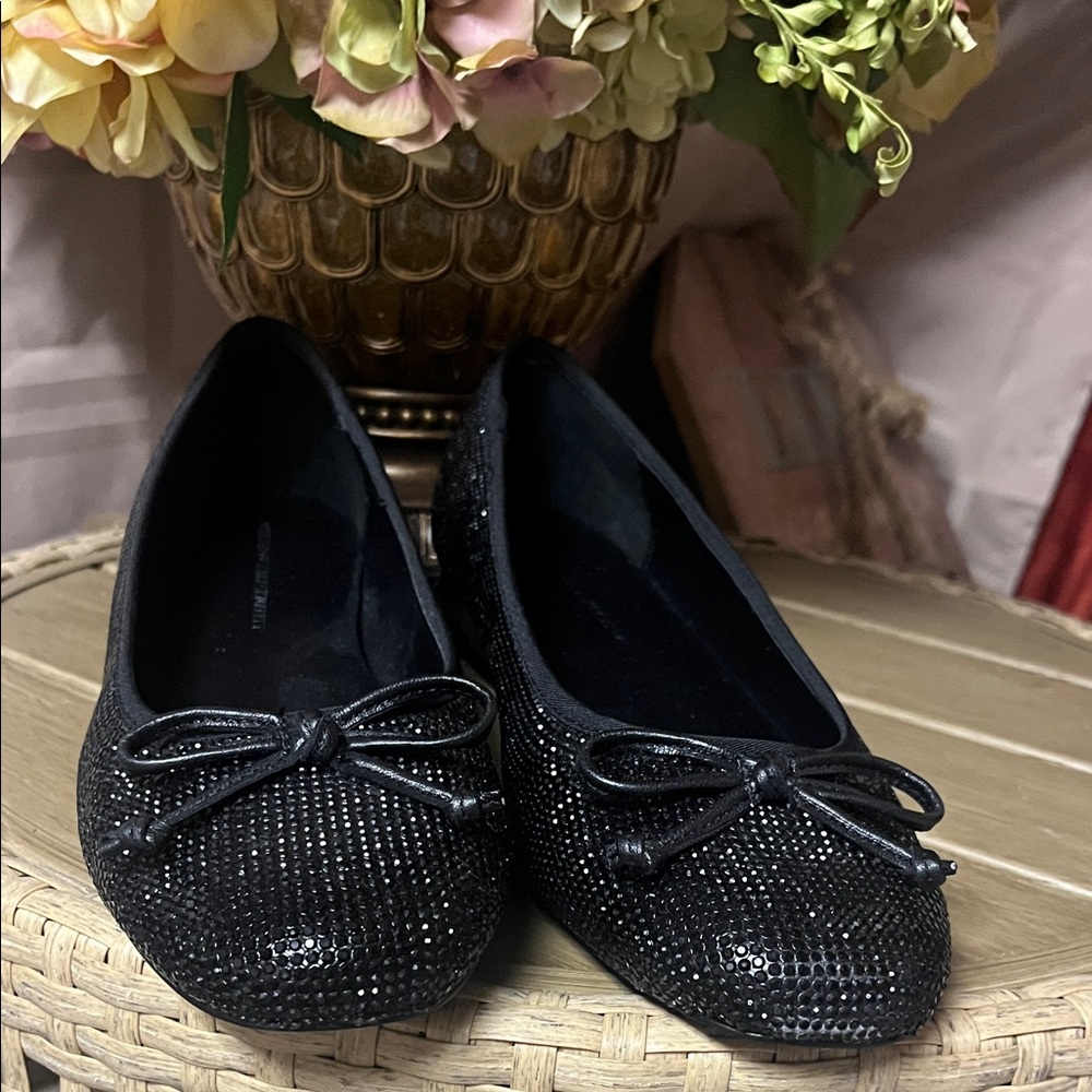 White House Black Market Embellished Ballet Flats Black Size 8 1/2 M Worn Once